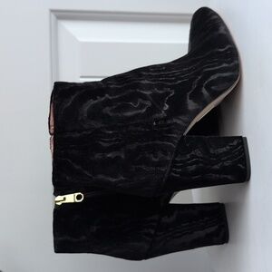 Louise et Cie Black Patterned Ankle Boots